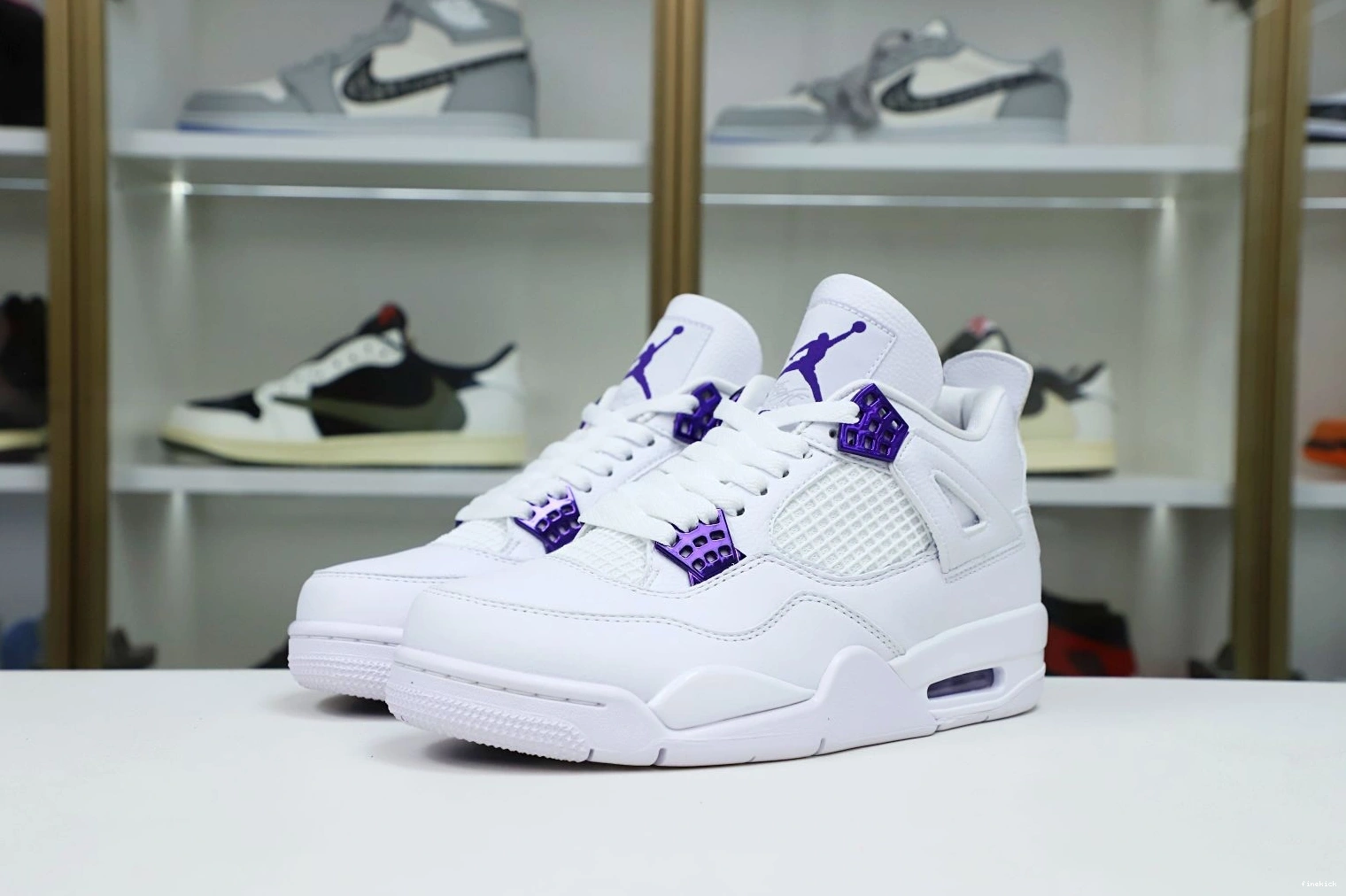 4 PURPLE AIR METALLIC JORDAN 0112